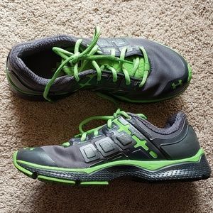 Womens under armour neon shoes 9.5 athletic gym